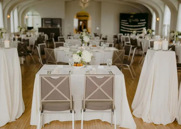 Kimpton Cottonwood Hotel By Ihg
